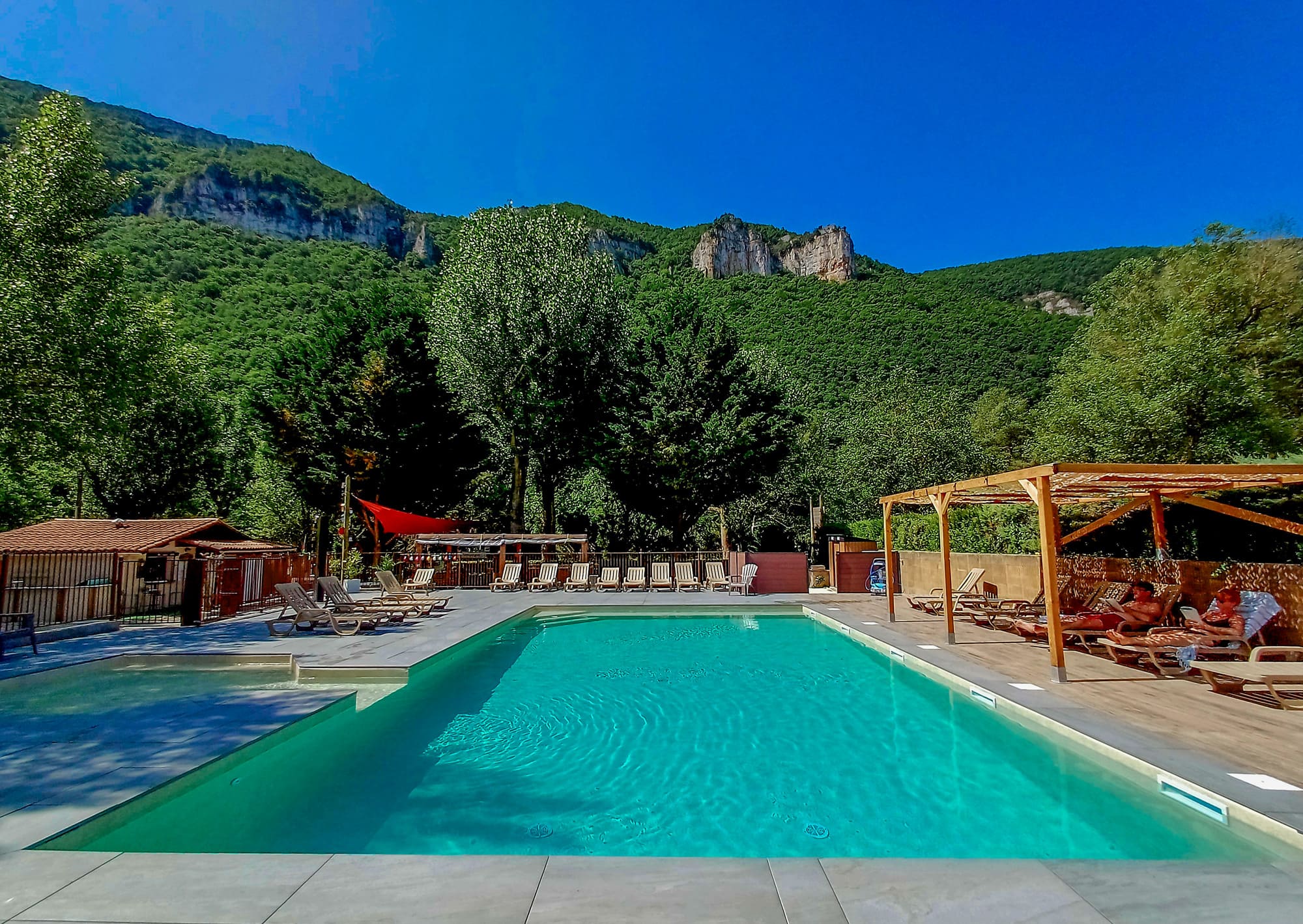 camping piscine gorges du tarn (1)