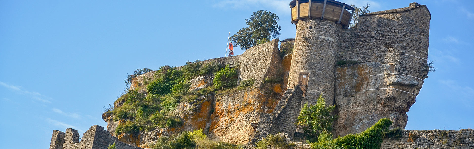 visiter le chateau de peyrelade