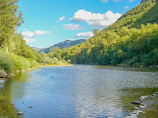 rivier camping le taranis