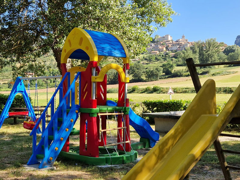 gorges tarn millau aveyron camping taranis aire jeux