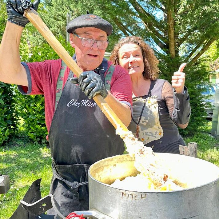 Aligot saucisse camping le taranis(1)